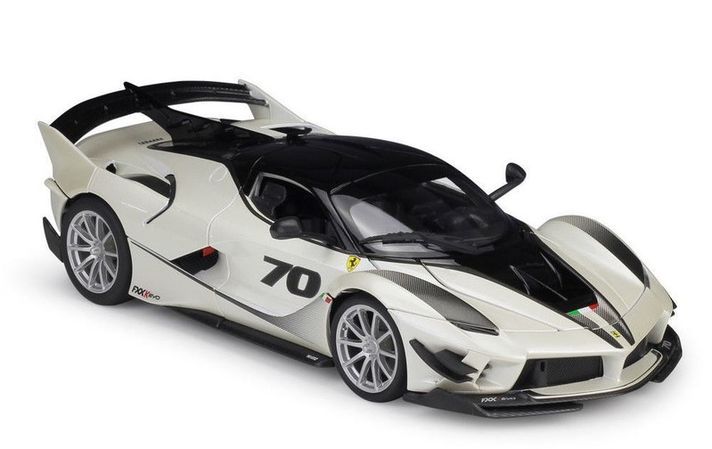 BBURAGO - Ferrari FXX Evo 1:18 White