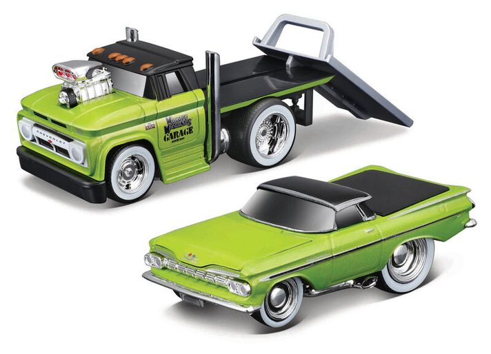 MAISTO - Muscle Transports - 1966 Chevrolet C60 Flatbed Chevrolet El Camino, 1:64